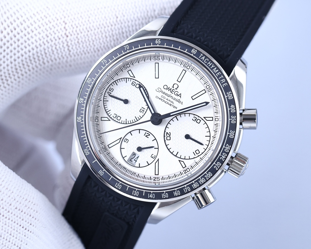 OMEGA   SPEEDMASTER  OM0099