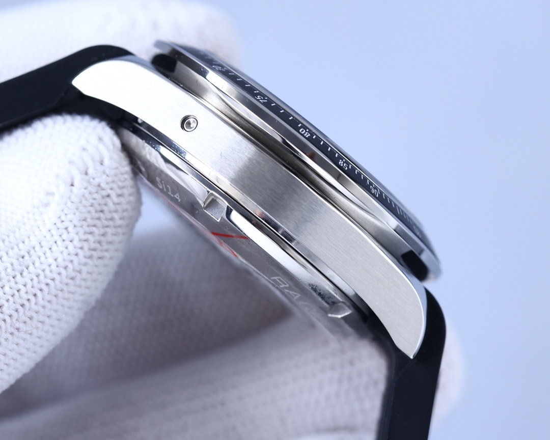 OMEGA SPEEDMASTER OM0102 OMEGA SPEEDMASTER OM0102