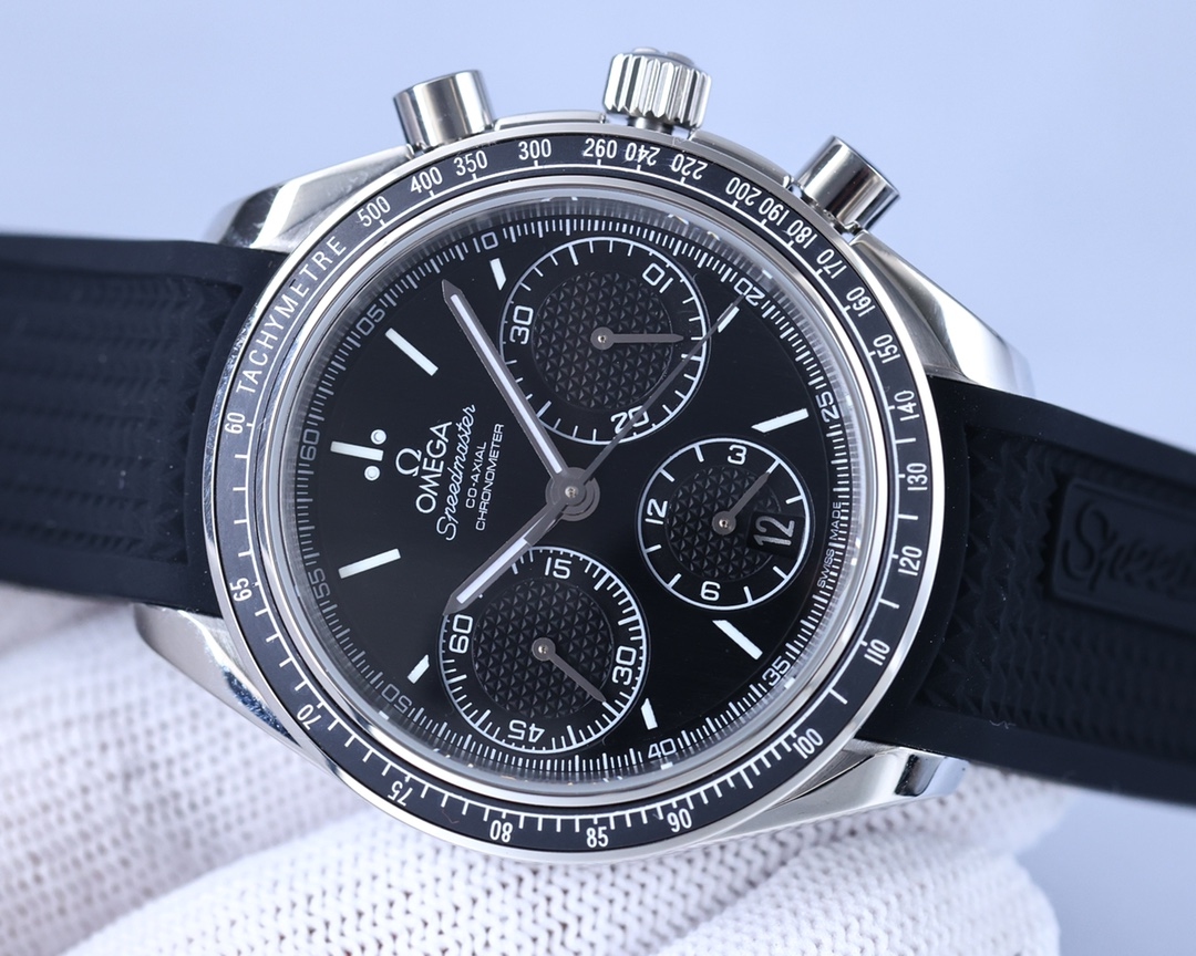 OMEGA SPEEDMASTER OM0104 OMEGA SPEEDMASTER OM0104