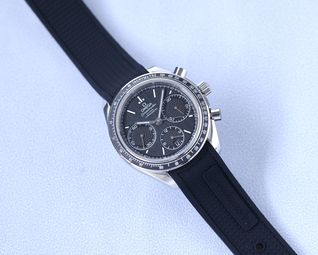 OMEGA SPEEDMASTER OM0104 OMEGA SPEEDMASTER OM0104