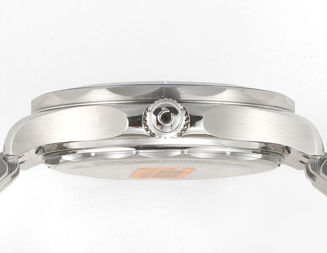 OMEGA   SEAMASTER OM0132
