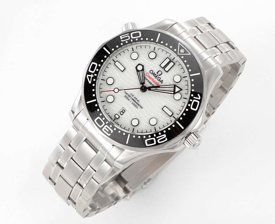 OMEGA   SEAMASTER OM0135