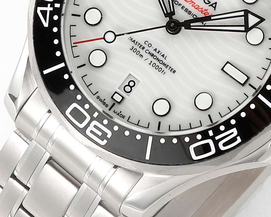 OMEGA   SEAMASTER OM0135