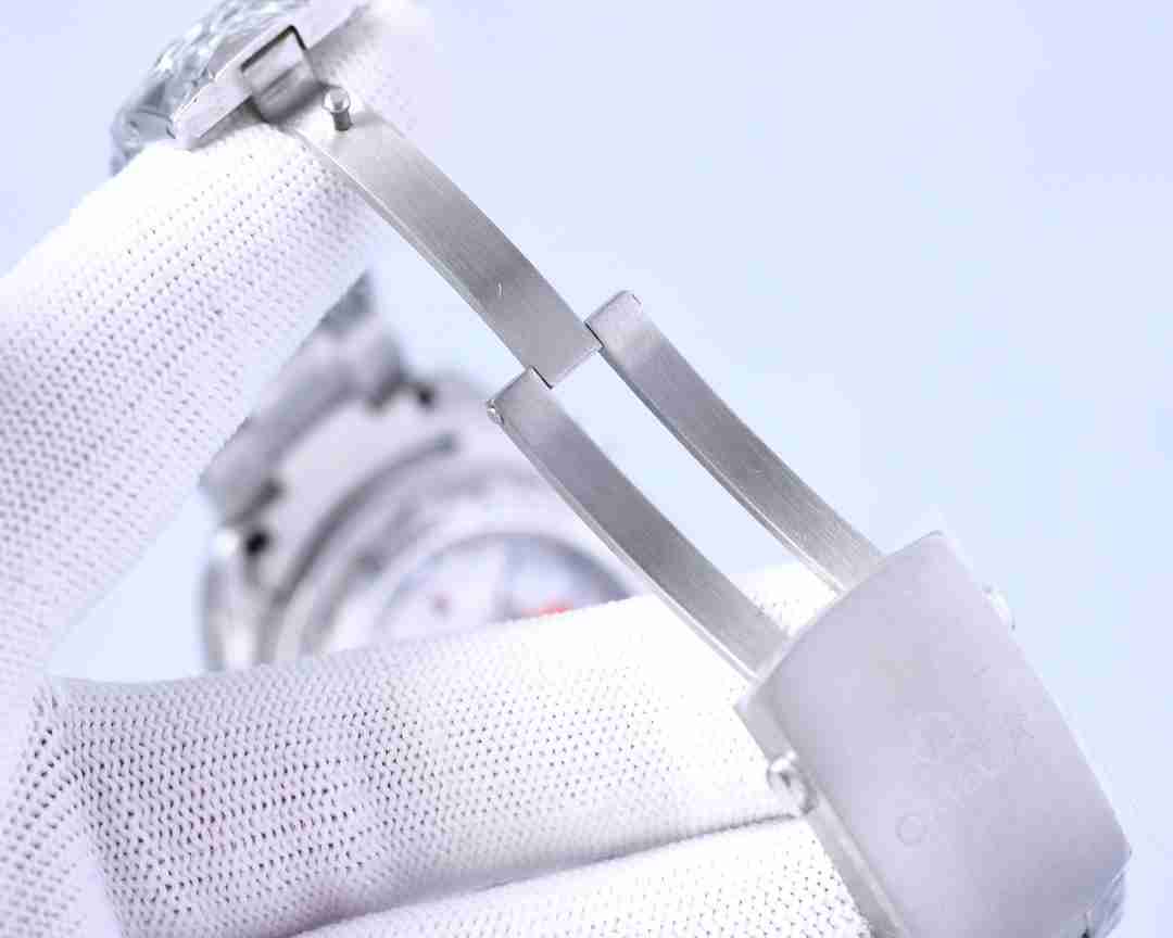 OMEGA   SEAMASTER OM0137