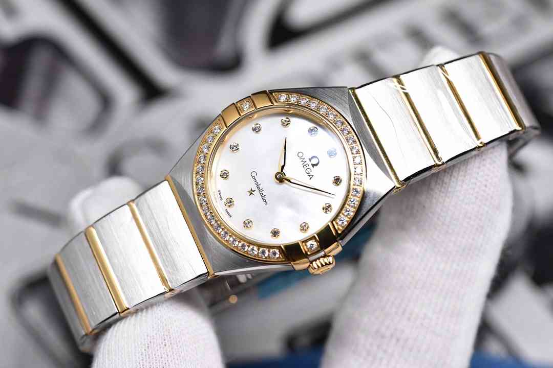 OMEGA CONSTELLATION LADY OM0155