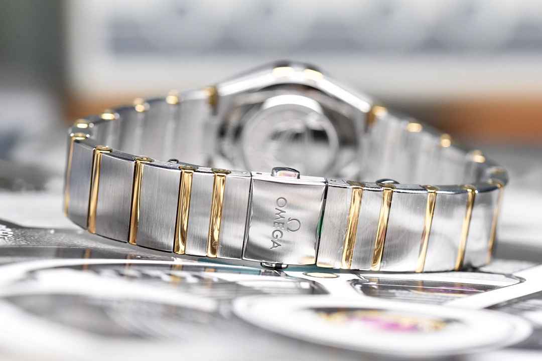 OMEGA CONSTELLATION LADY OM0157 OMEGA CONSTELLATION LADY OM0157