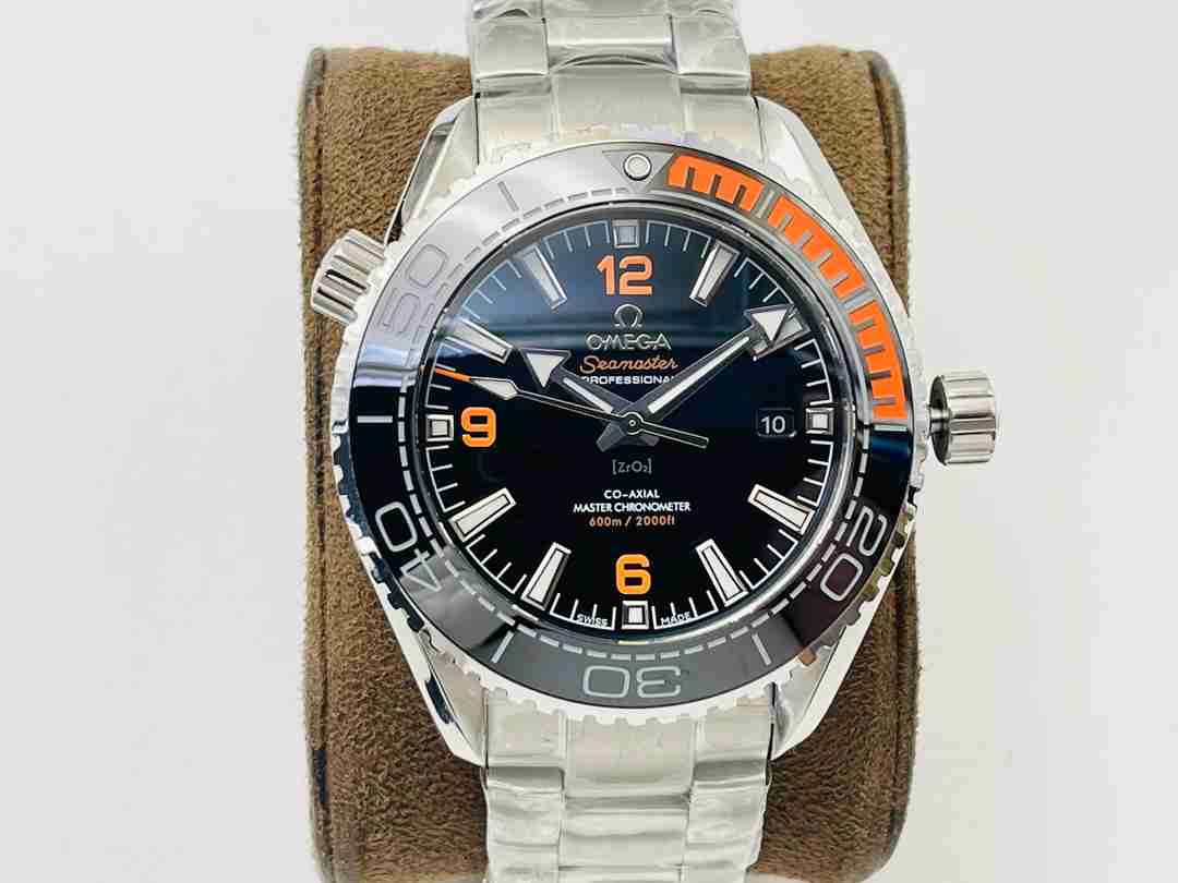 OMEGA    SEAMASTER OM0208