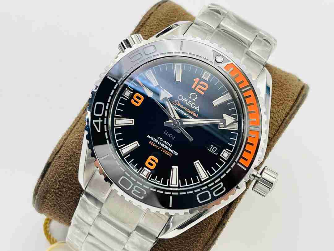 OMEGA    SEAMASTER OM0208