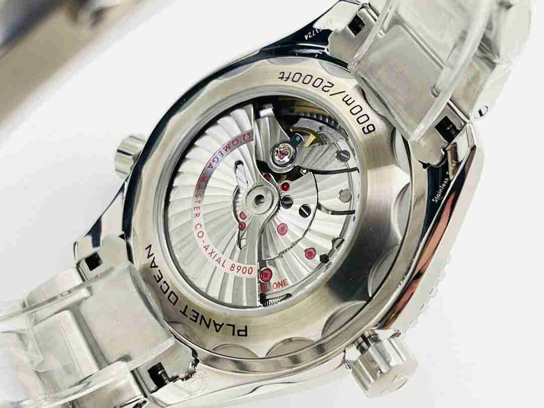 OMEGA    SEAMASTER OM0210