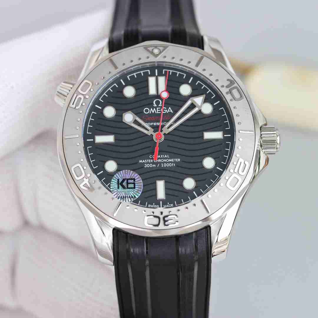 OMEGA   SEAMASTER OM0235