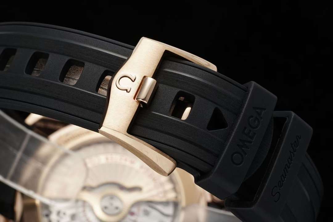 OMEGA    SEAMASTER OM0249