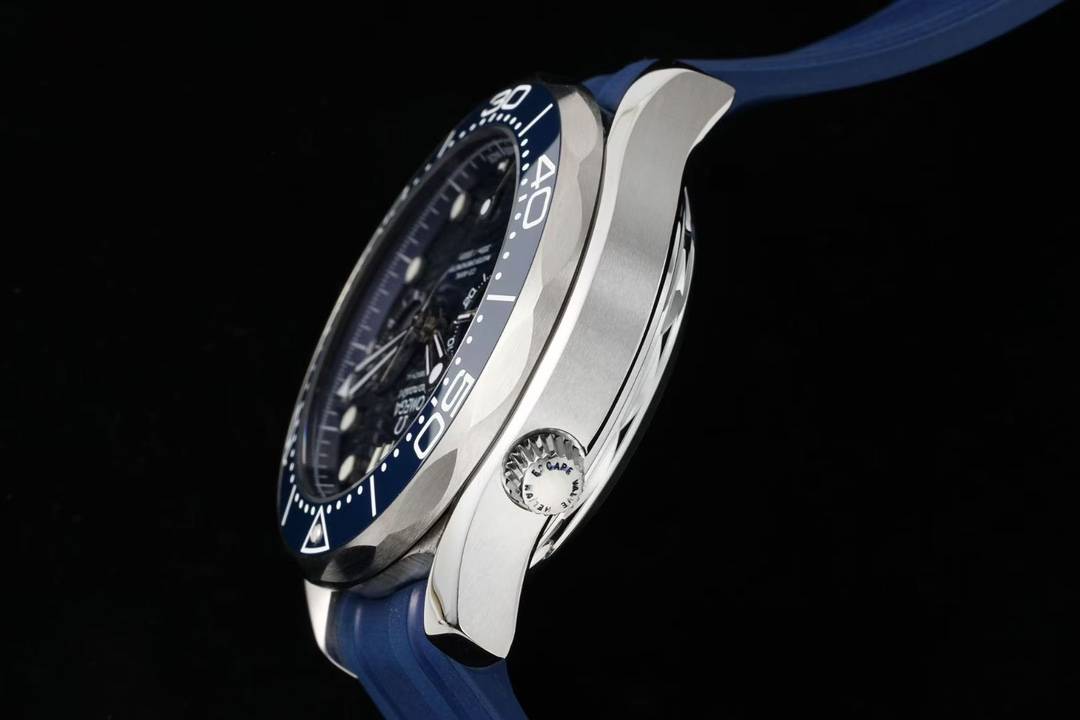OMEGA    SEAMASTER OM0251