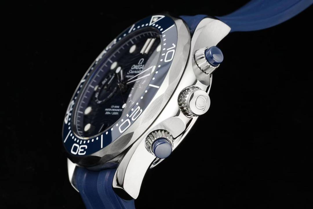 OMEGA    SEAMASTER OM0251