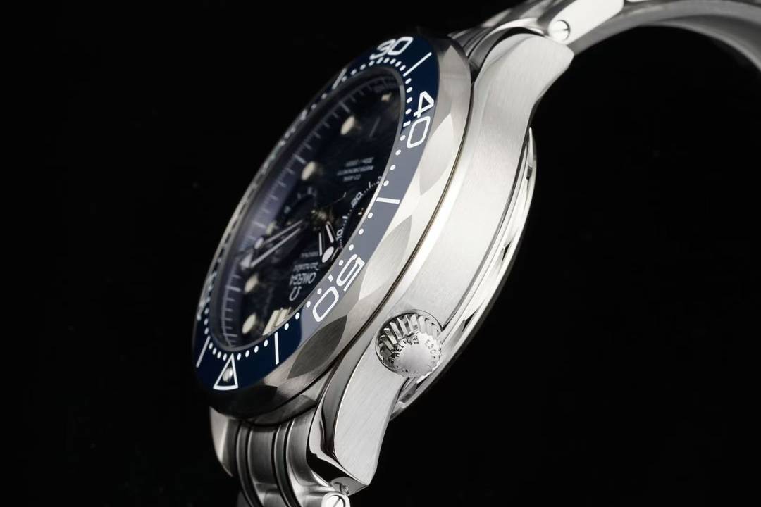 OMEGA    SEAMASTER OM0252