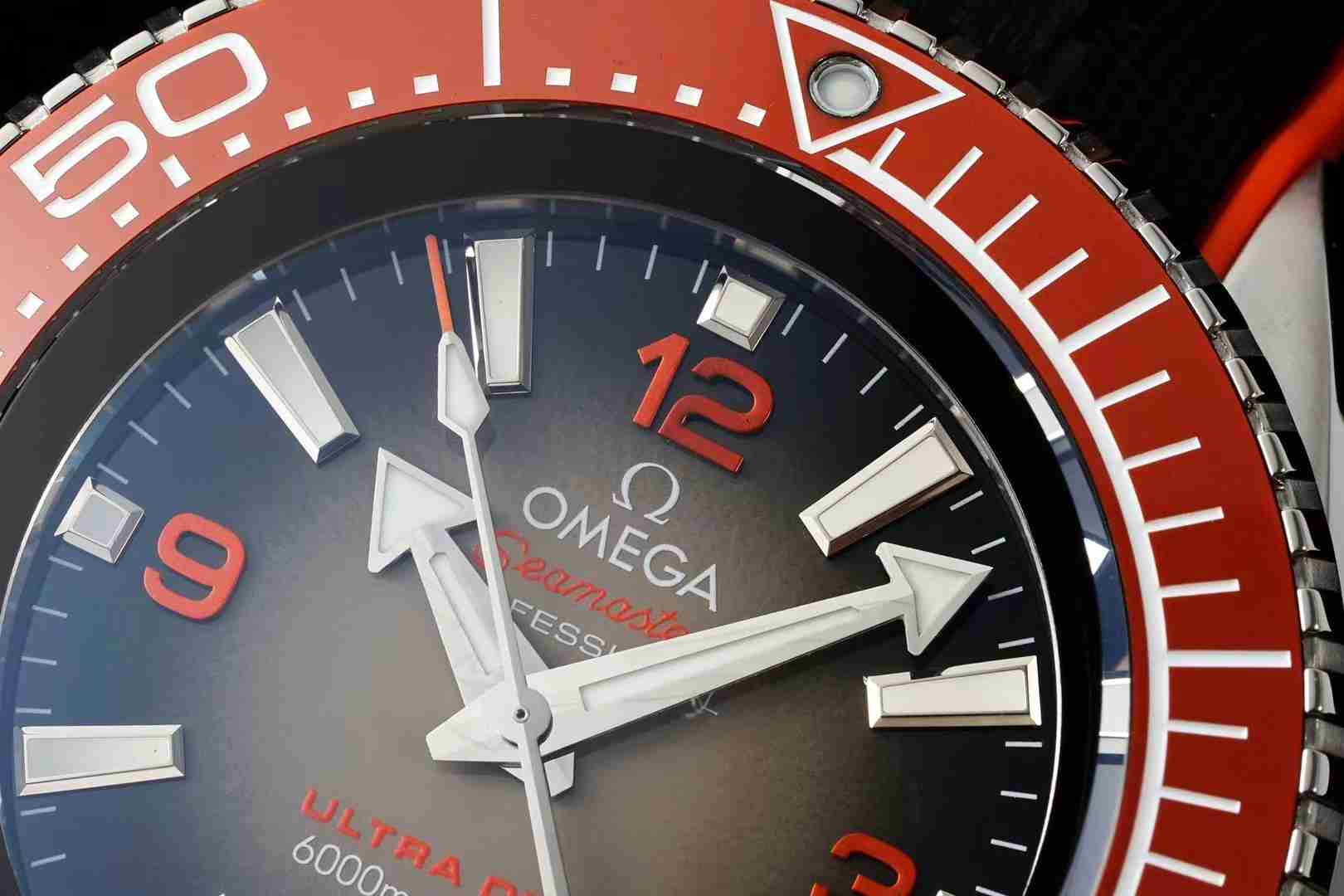 OMEGA    SEAMASTER OM0256