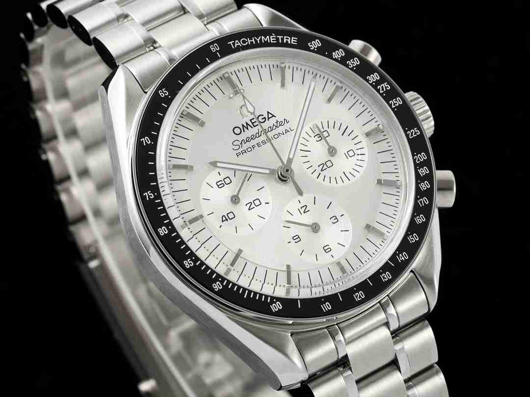OMEGA   SPEEDMASTER  OM0269