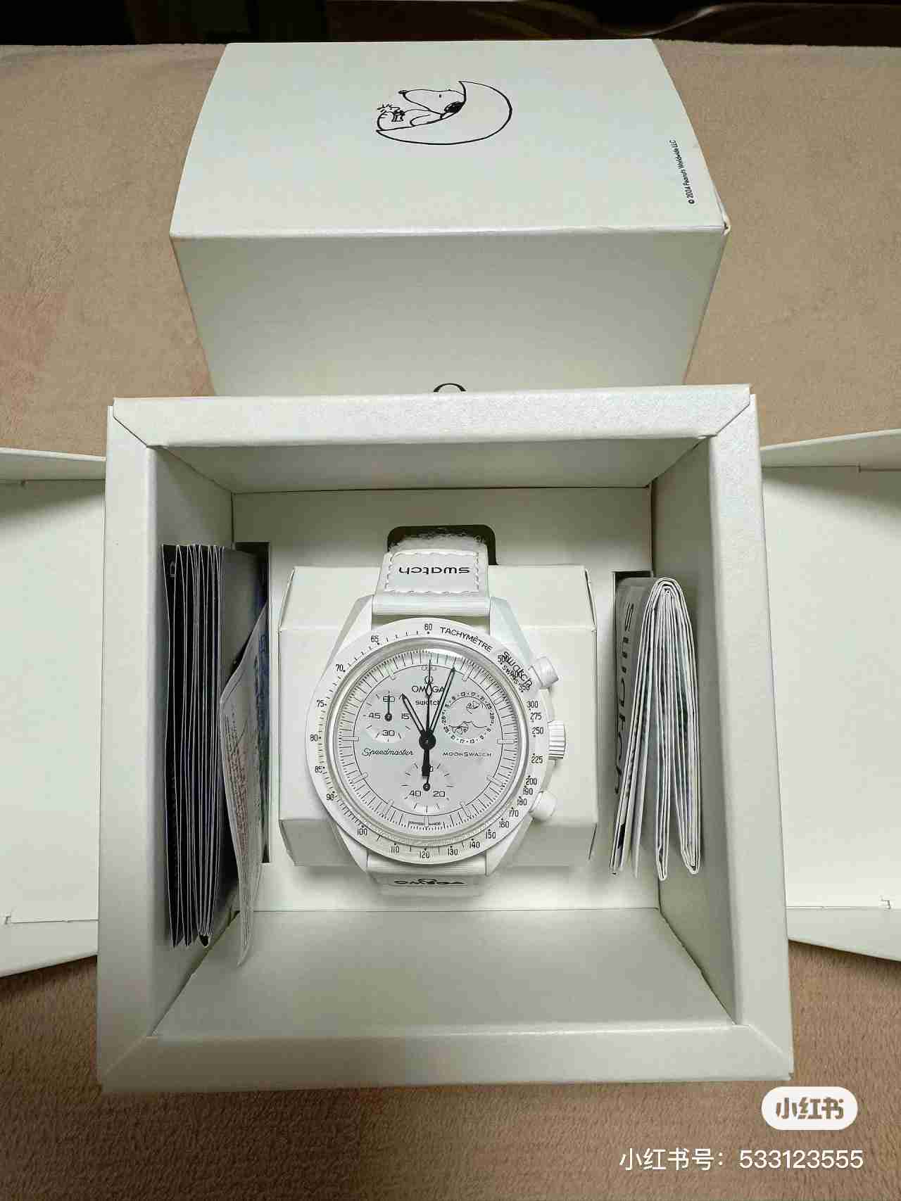OMEGA X SWATCH X Snoopy OM0280 OMEGA X SWATCH X Snoopy OM0280