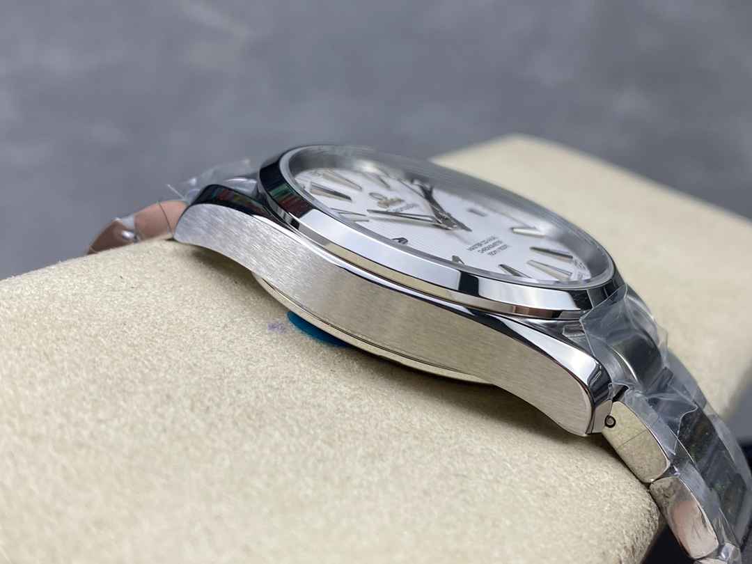 OMEGA    SEAMASTER 150 OM0353