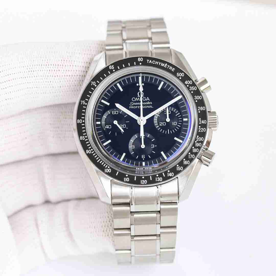 OMEGA   SPEEDMASTER OM0358