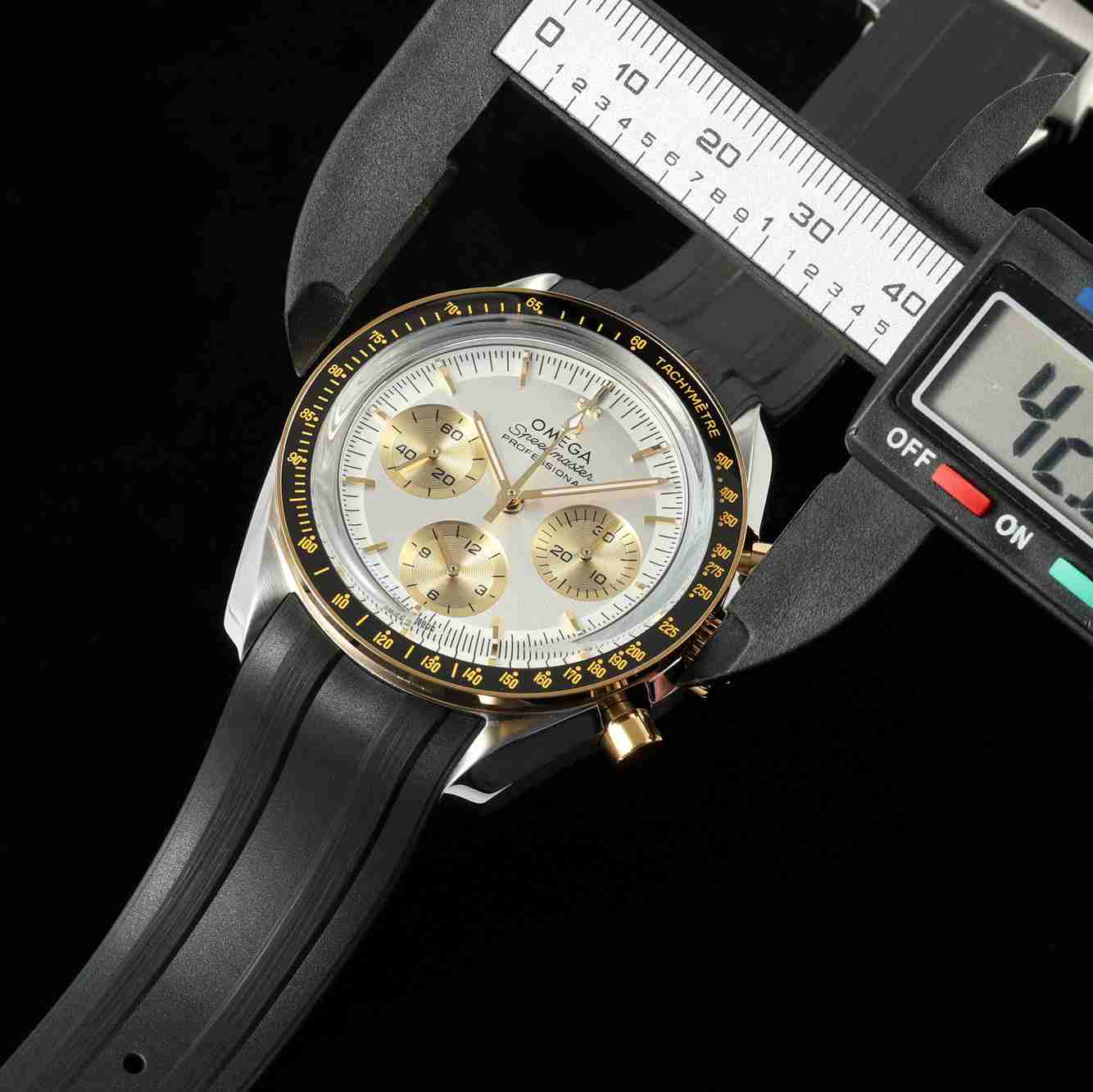 OMEGA SPEEDMASTER OM0367 OMEGA SPEEDMASTER OM0367