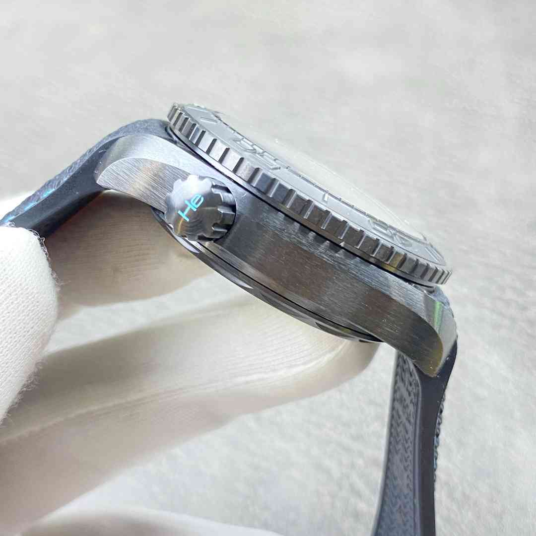 OMEGA    AQUA TERRA OM0372