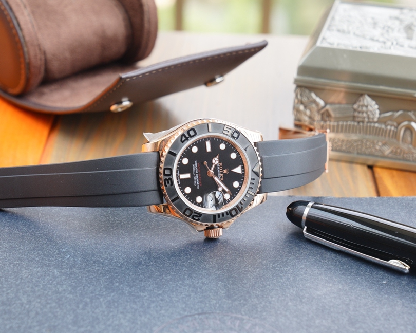 ROLEX Yacht-Master RO0057