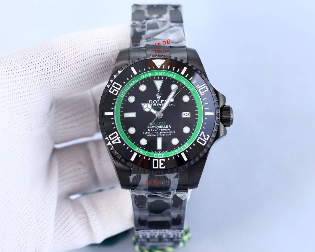 ROLEX Sea-Dweller RO0715