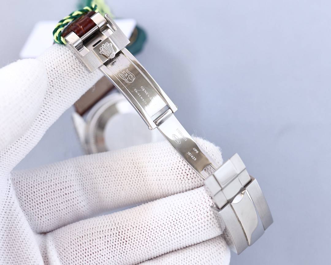 ROLEX  Lady Date just 32 RO0719