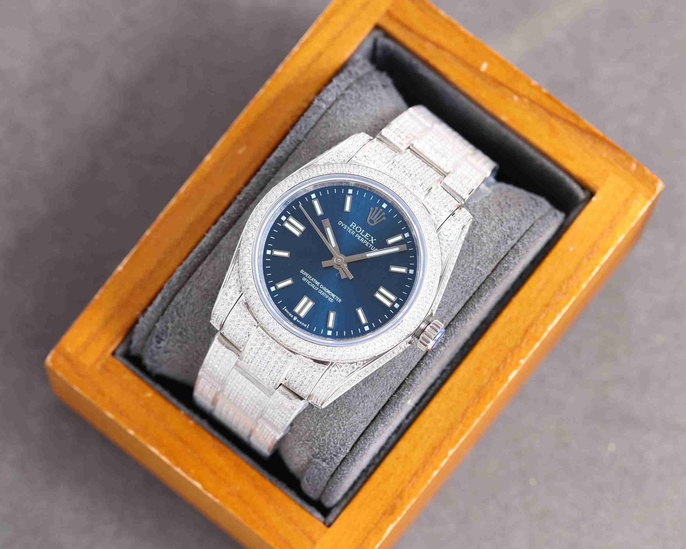 ROLEX New Oyster Perpetual 36MM RO0851