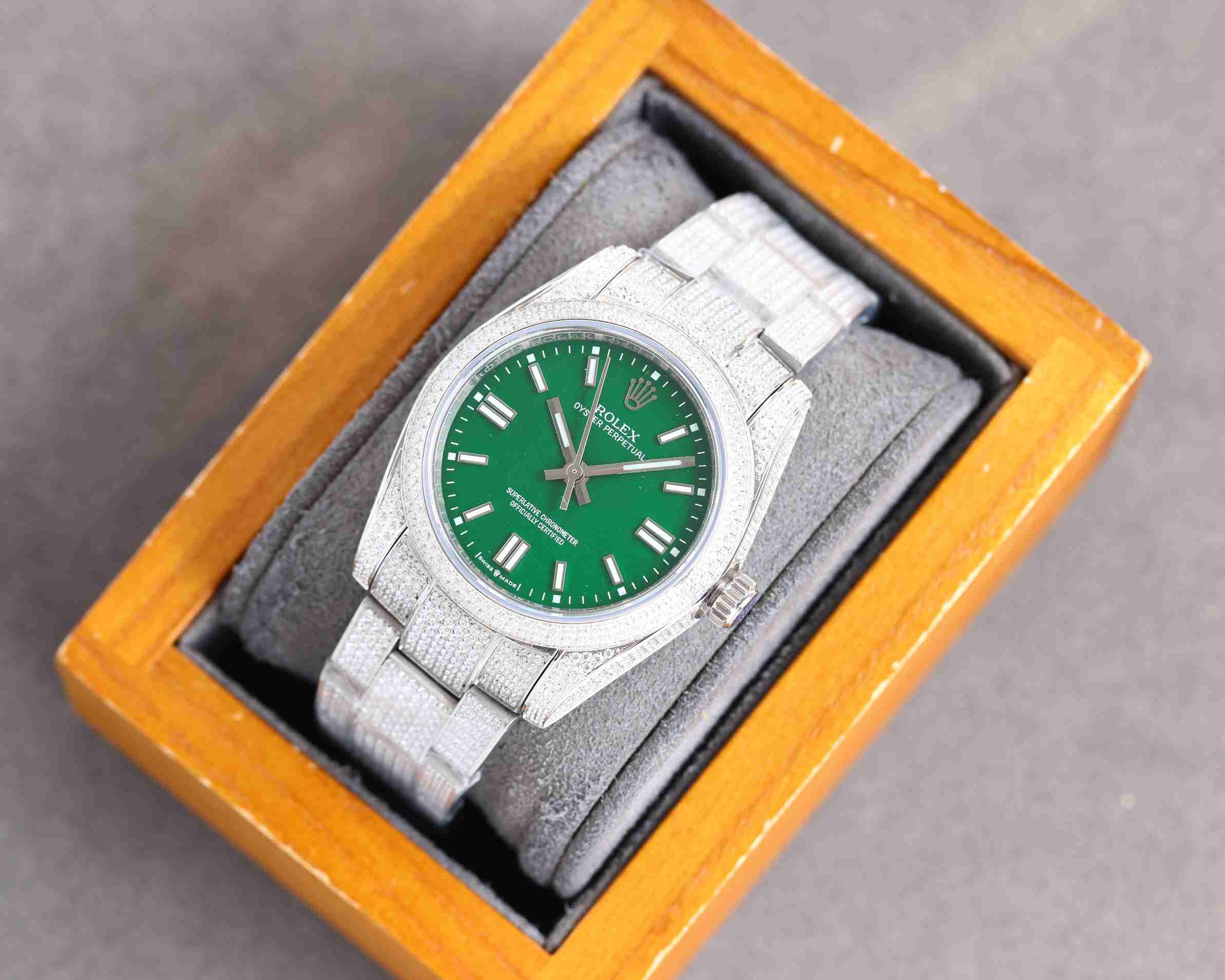 ROLEX New Oyster Perpetual 36MM RO0854