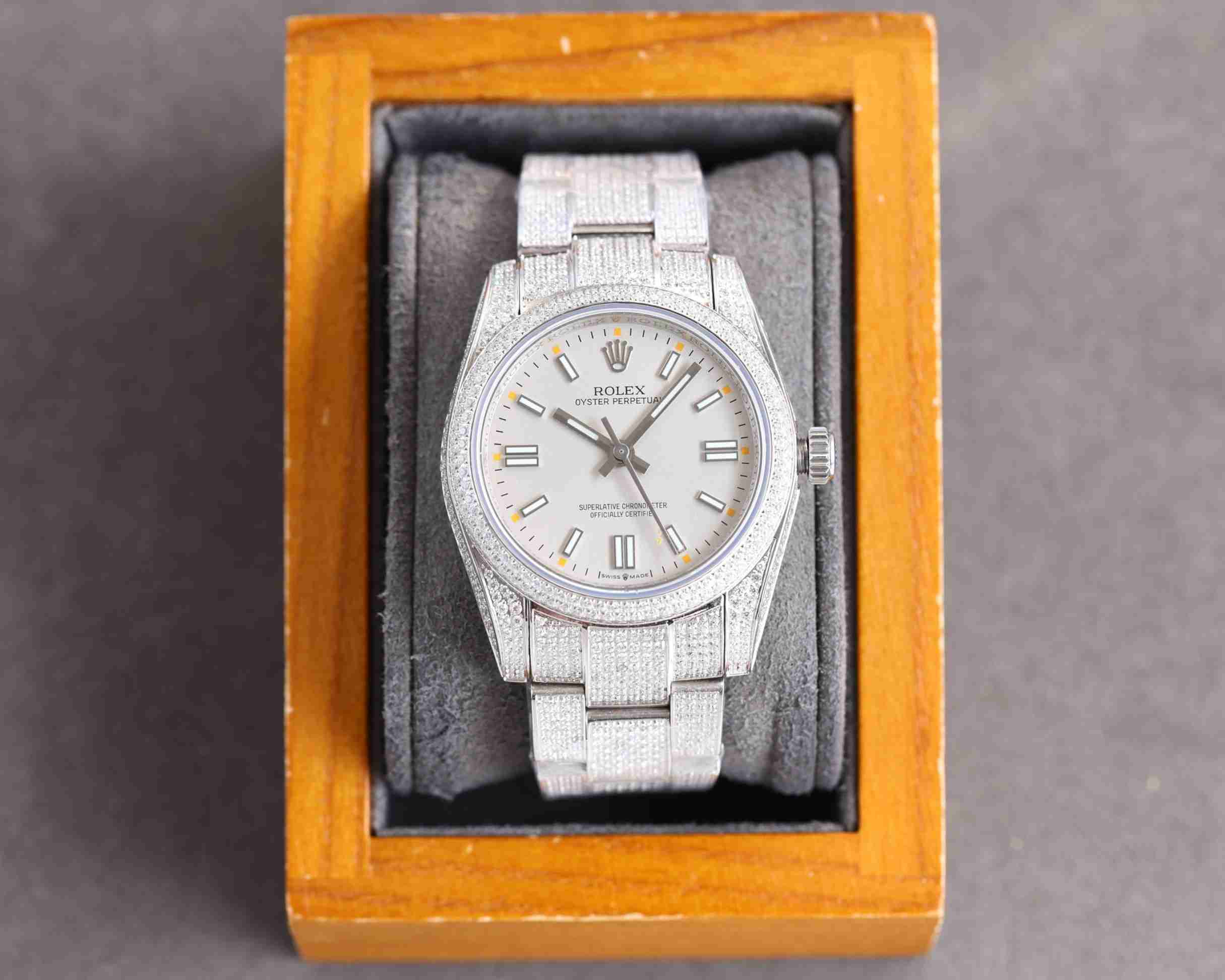 ROLEX New Oyster Perpetual 36MM RO0855