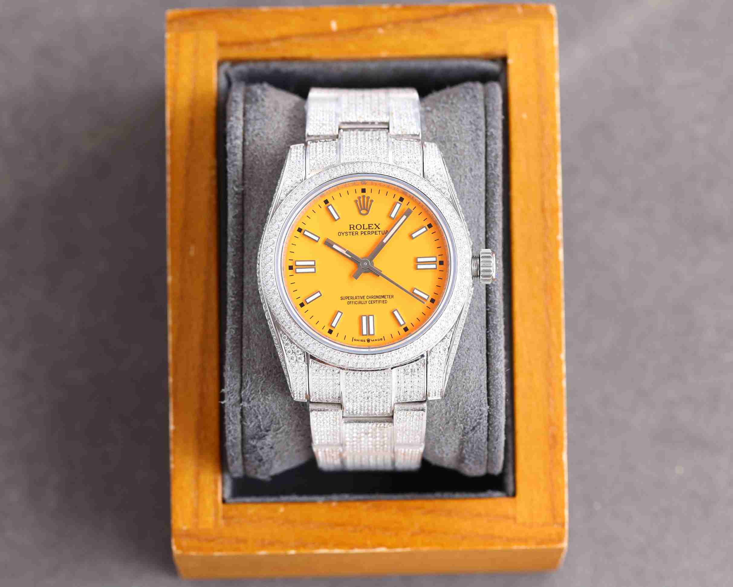 ROLEX New Oyster Perpetual 36MM RO0856