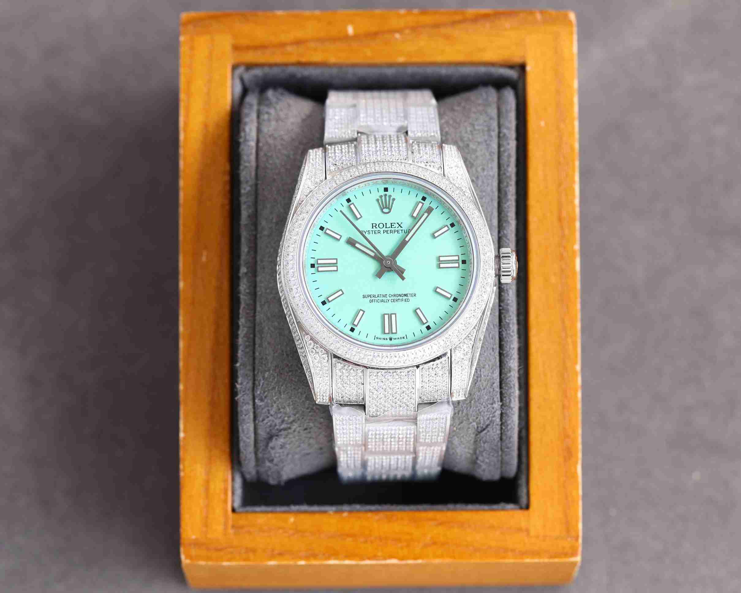 ROLEX New Oyster Perpetual 36MM RO0857