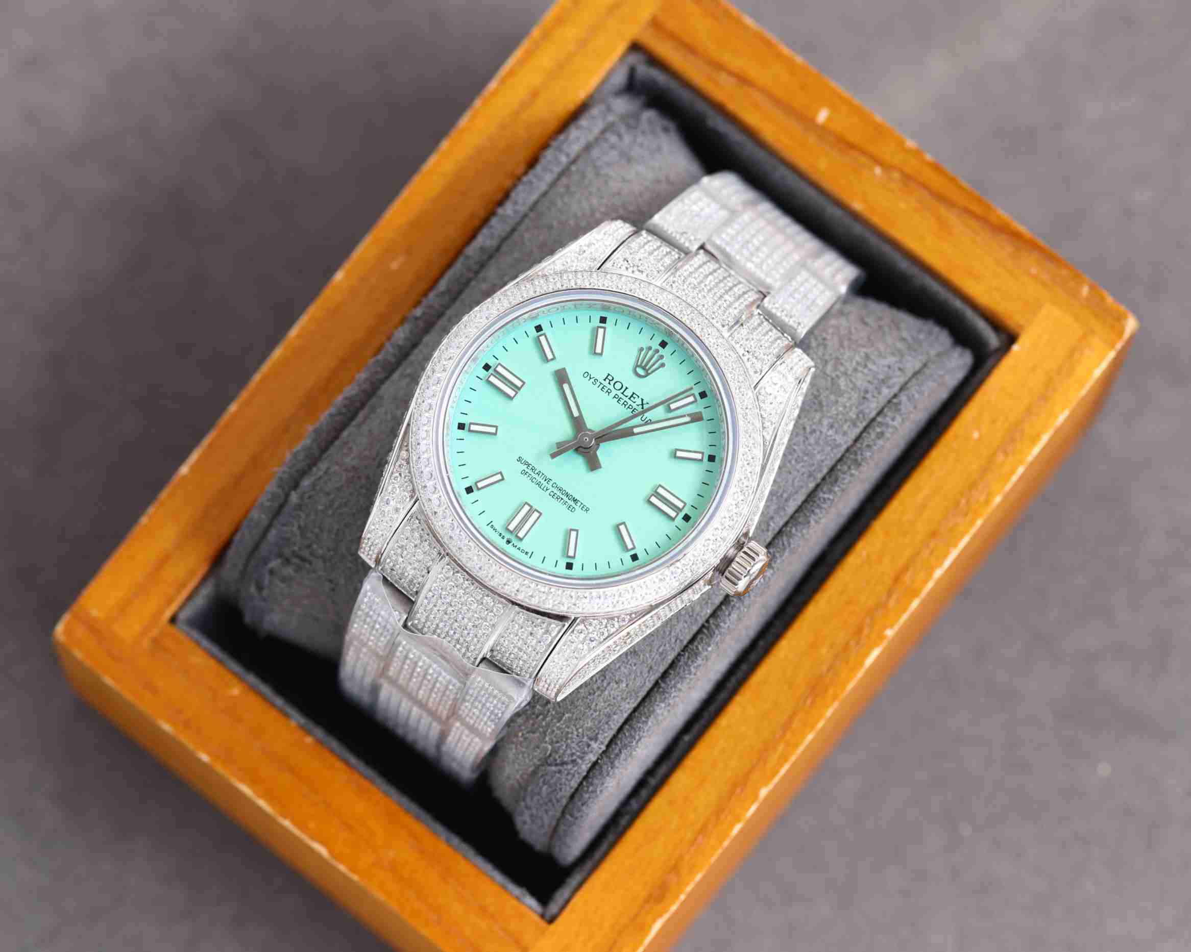 ROLEX New Oyster Perpetual 36MM RO0857