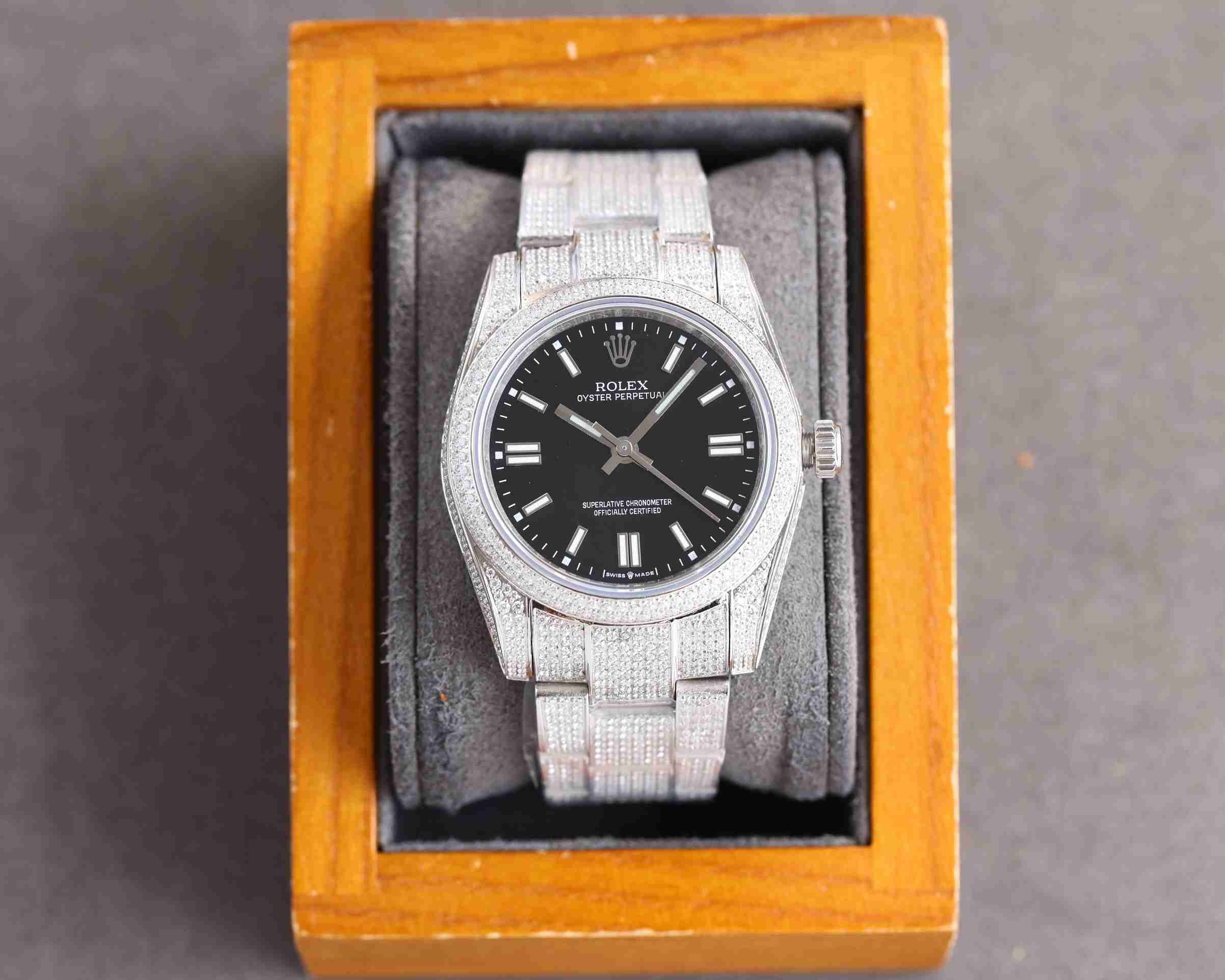 ROLEX New Oyster Perpetual 36MM RO0858