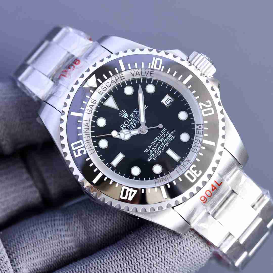 ROLEX Sea-Dweller RO1230