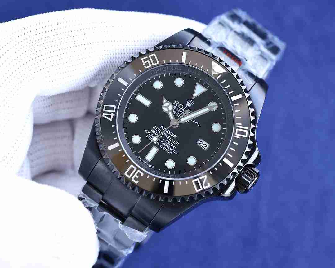 ROLEX Sea-Dweller RO1236