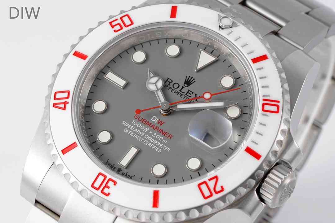 ROLEX  New Submariner 40MM RO1287