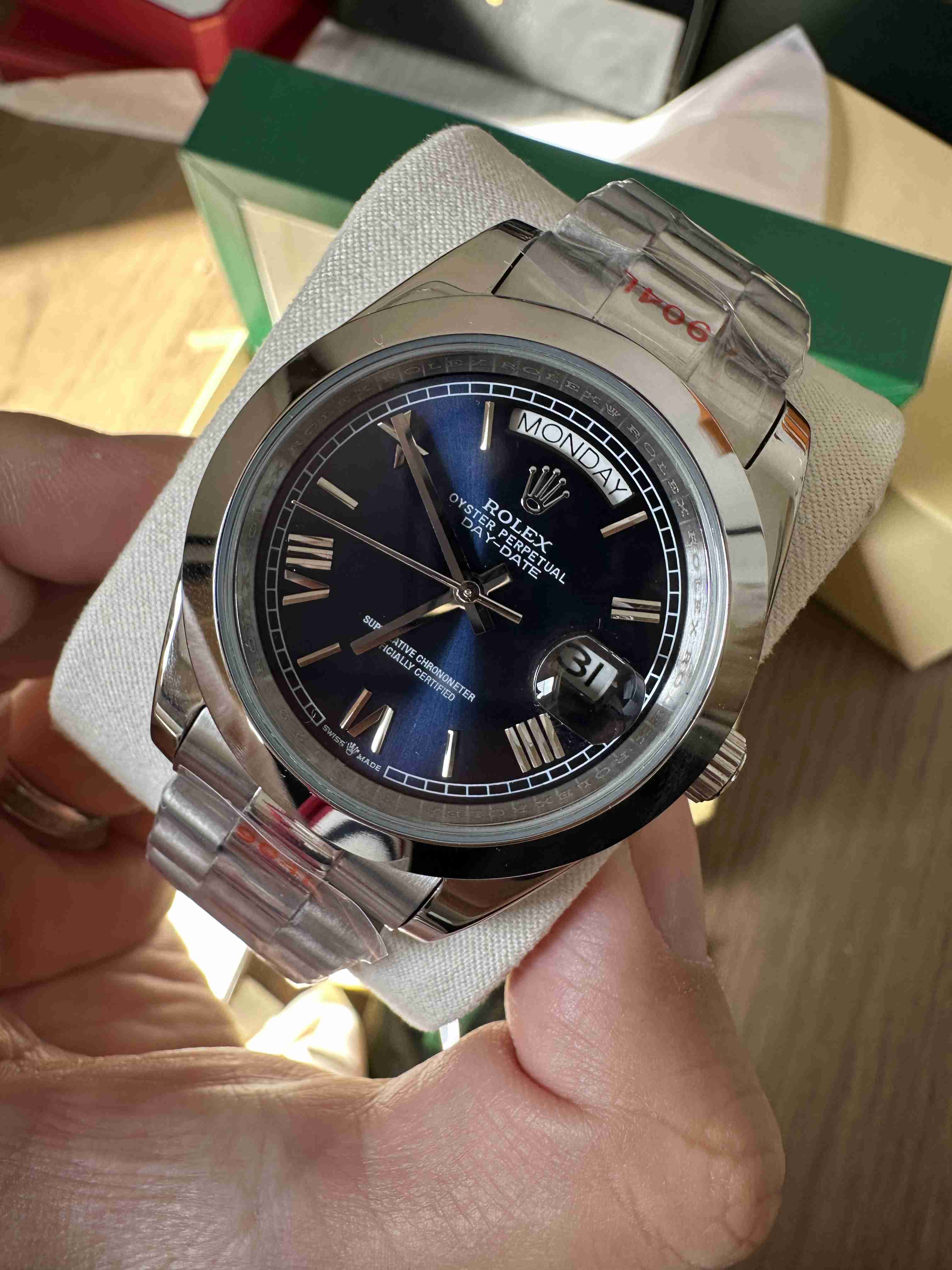 ROLEX      Day Date 40 RO1660