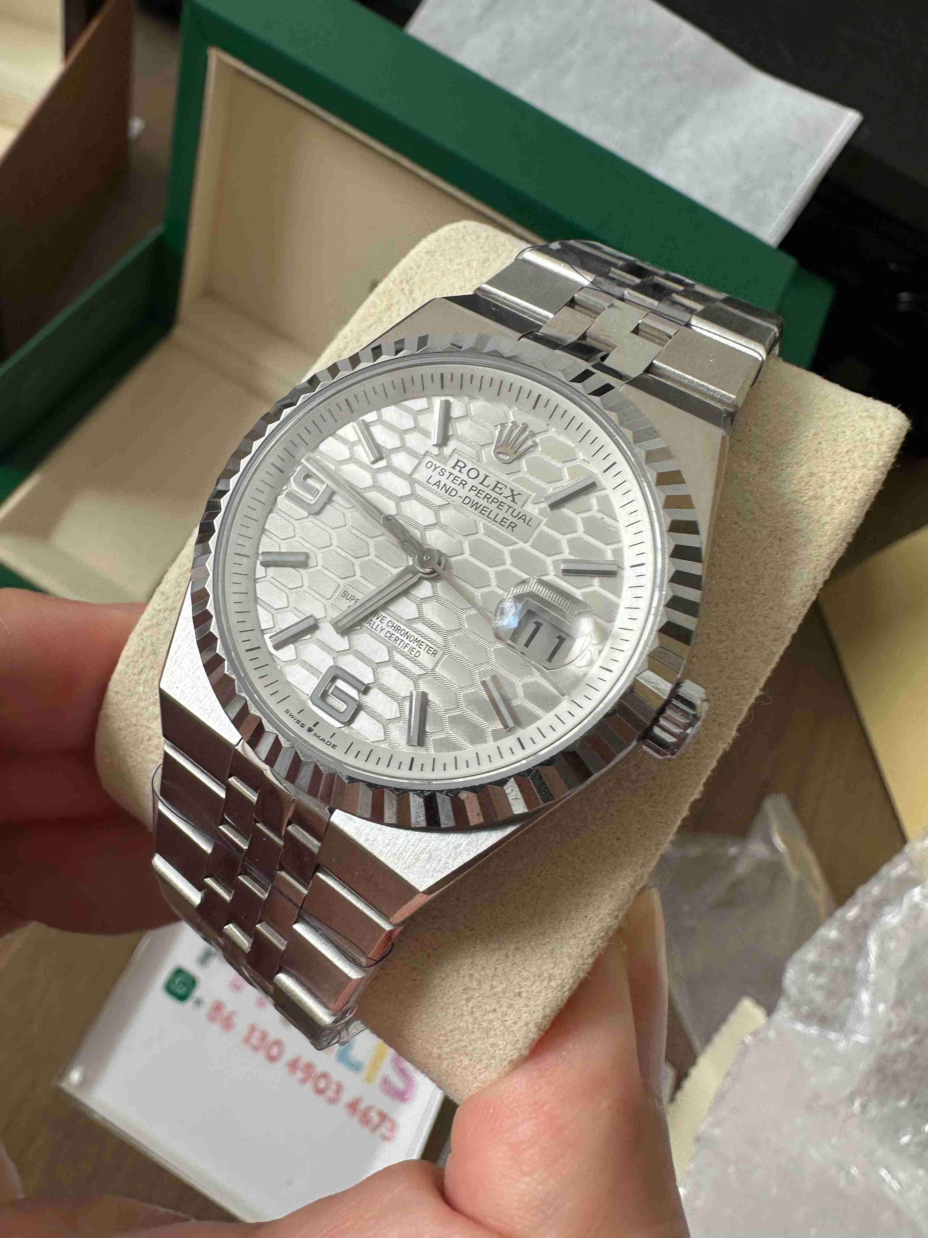 ROLEX 2025 Land-Dweller RO1911 (1 SALE)(1:1) ROLEX 2025 Land-Dweller RO1911 (1 SALE)(1:1)